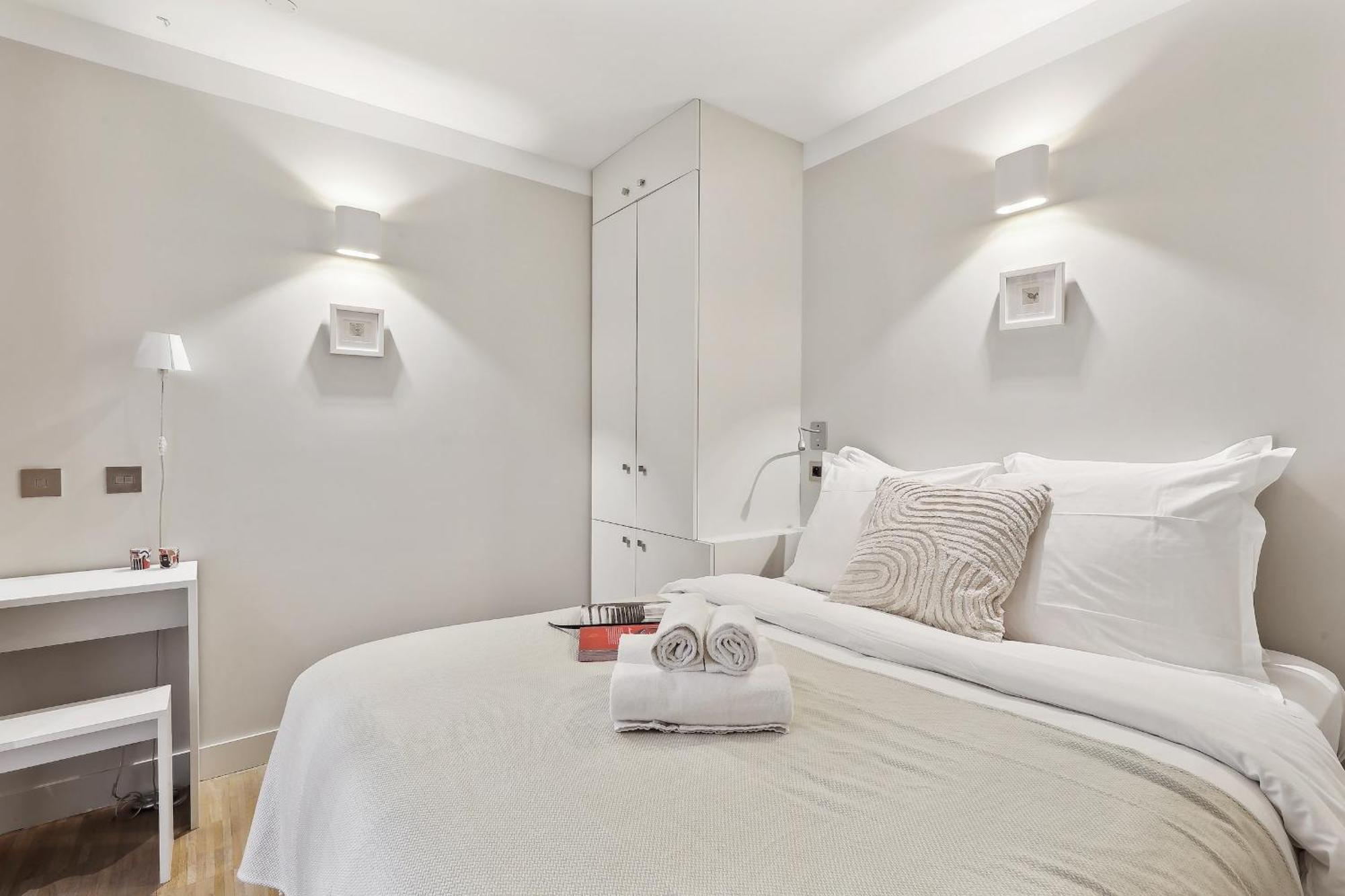 Bnbnova - Le Marais & Place Des Vosges Appartement