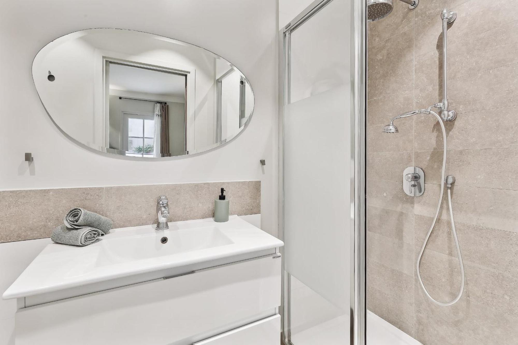 Bnbnova - Le Marais & Place Des Vosges